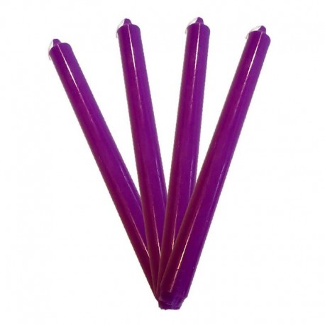 Violette in der Masse gefärbte Kerzen - MH