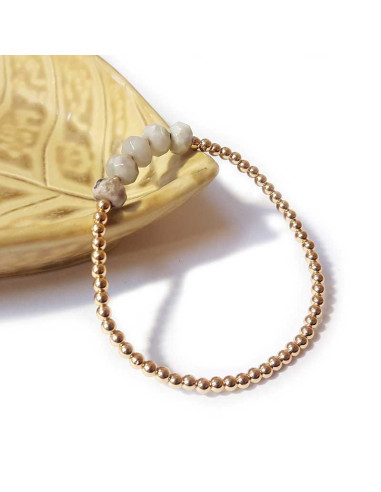 Bracelet à perles dorées et jaspe blanc facetté