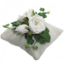 Floral cushion with vanilla scent