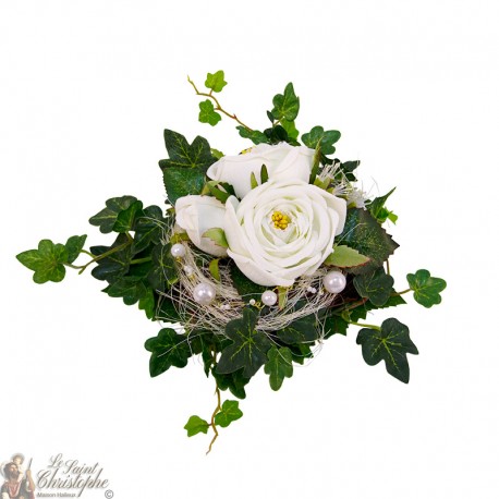 Bouquet de fleurs en couronne blanche
