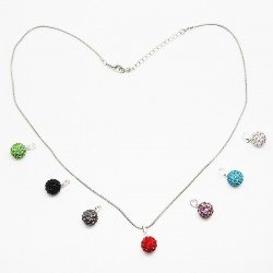 Pierres de Santé 7 pièces et sa chaîne