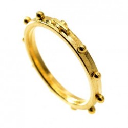 diez anillo de metal de oro