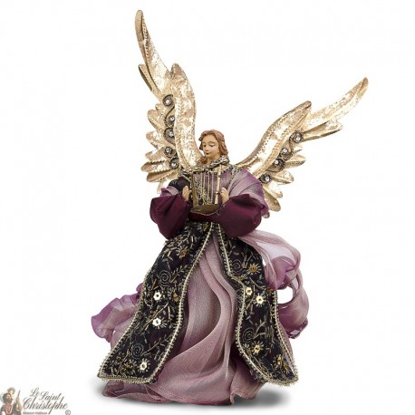 Ange métal doré et robe tissu rouge 