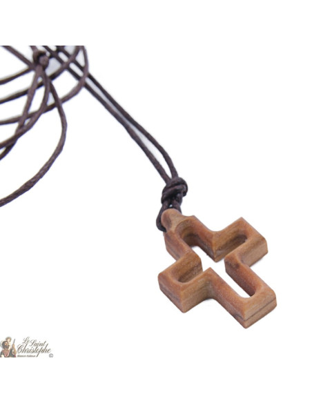 Collier Cordon Cœur oeil de Sainte Lucie 