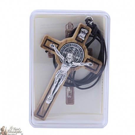 Houten kruis hanger heilige Benedictus met kleine doos