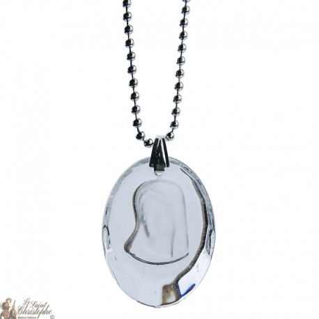 Pendant of the Virgin in transparent glass